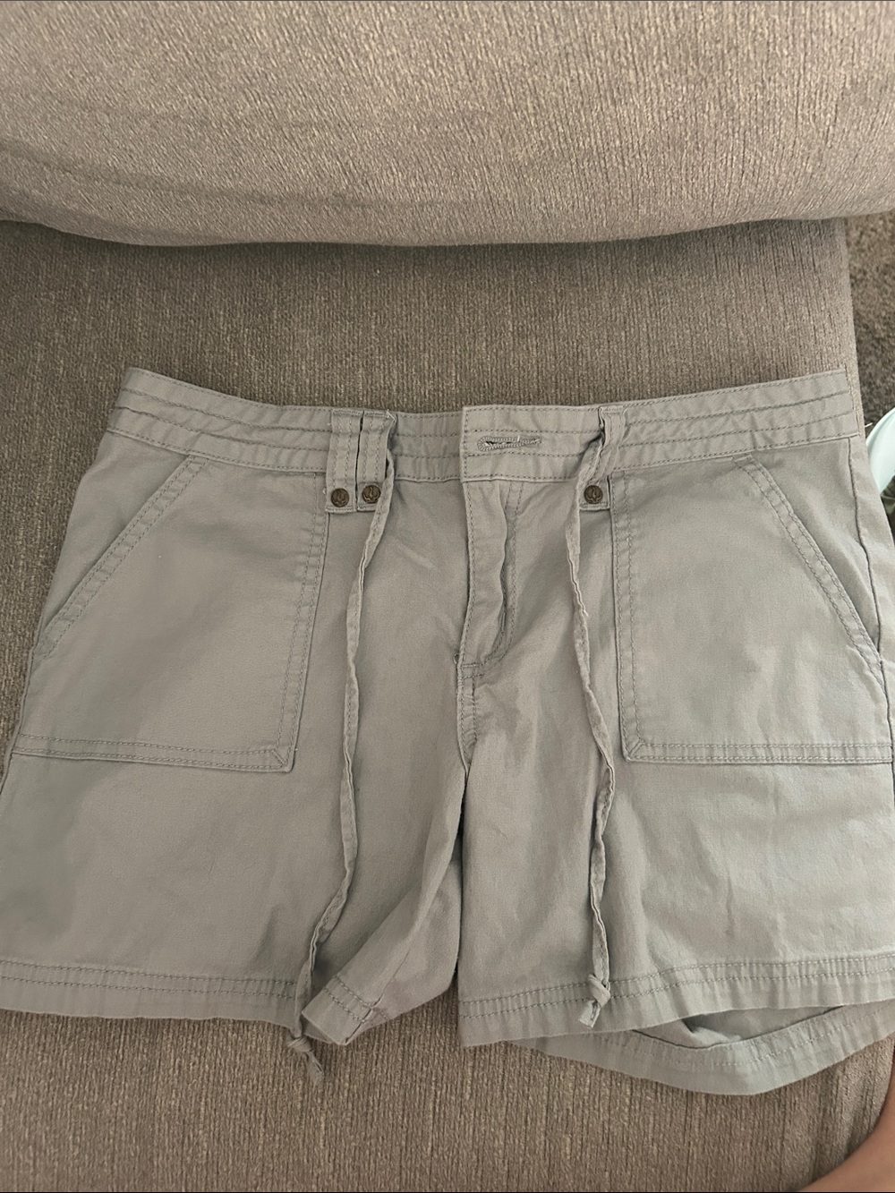 Prana Women's Drawstring Cargo Shorts - Light Gray